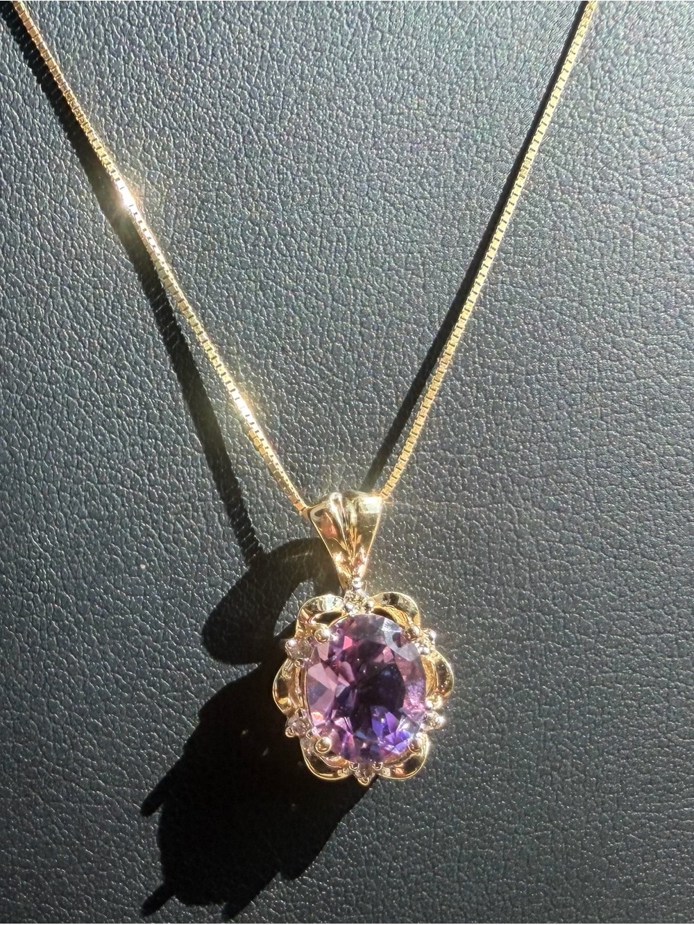 14k Yellow Gold 2ct Fluorite & .03ctw Natural Diamond Pendant Necklace